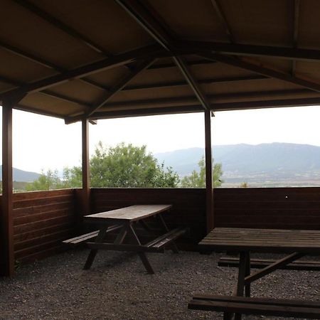 Albergue Restaurante De Artieda Eksteriør billede